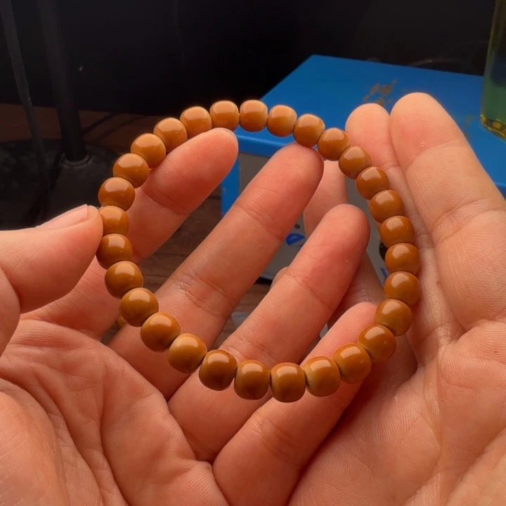 橄榄核手串/手链0.82核尖单圈