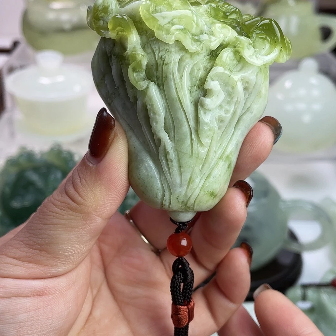 未镶嵌蛇纹石玉把件