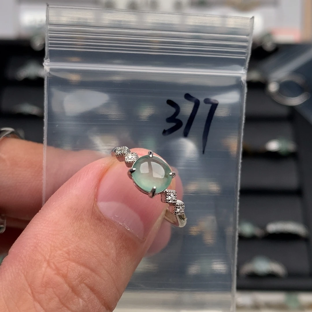 翡翠未镶嵌戒圈377