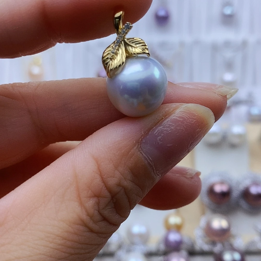 淡水珍珠银S925镶嵌吊坠(赠链)