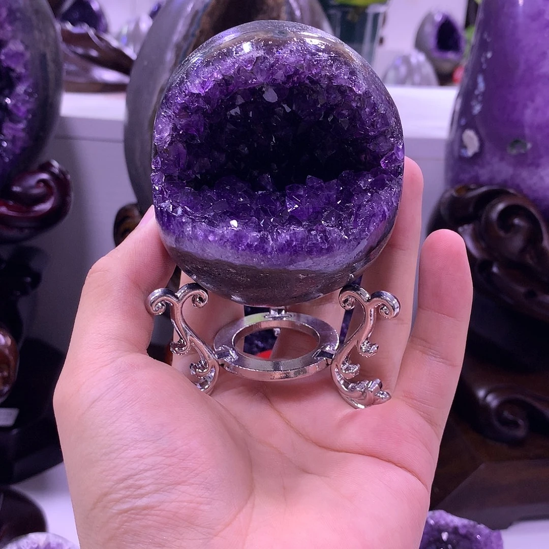 织绣乌拉圭紫水晶摆件