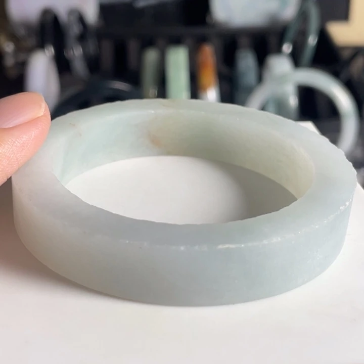 定制翡翠未镶嵌晴底色