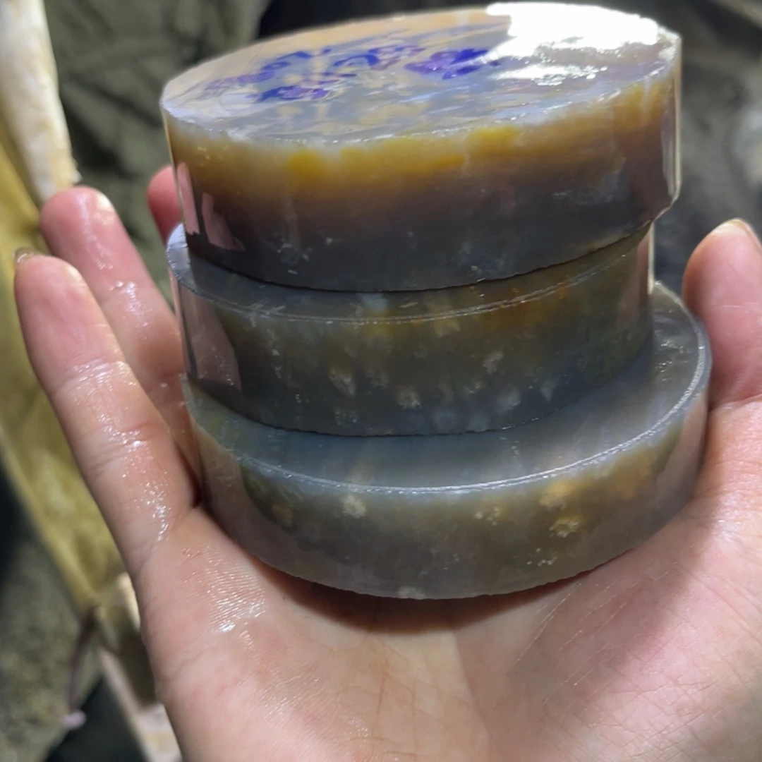 天***忧定制玛瑙手镯工费