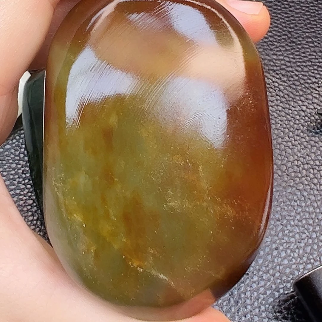 和田玉未镶嵌珠宝奇石