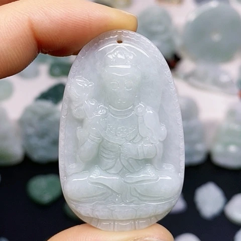 翡翠颈饰未镶嵌吊坠