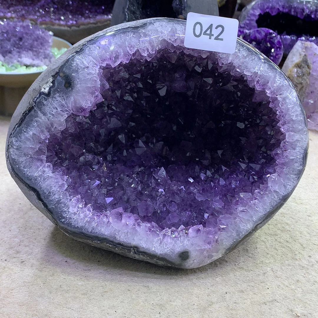 大型摆件（非配饰）未镶嵌紫晶