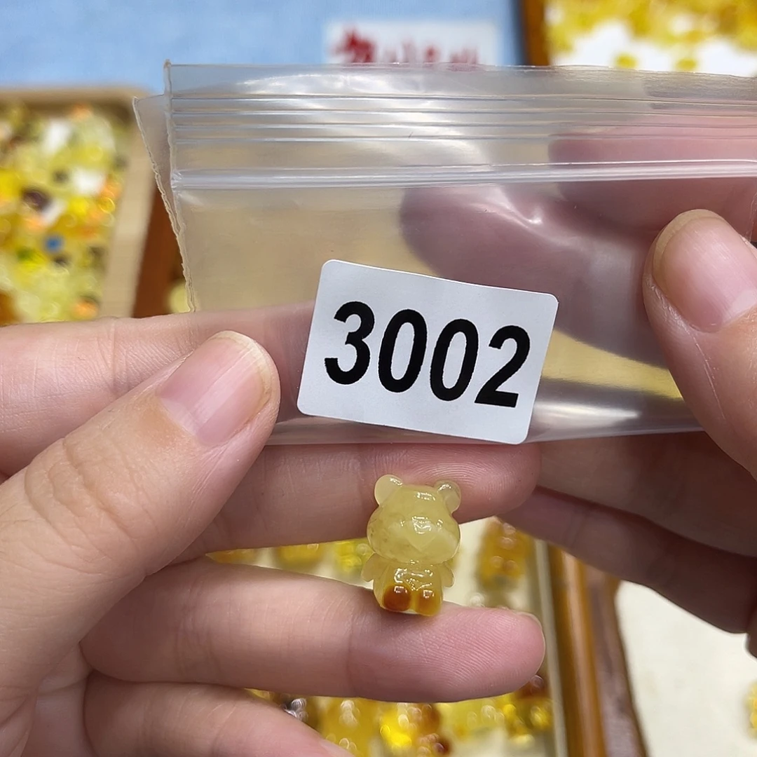琥珀未镶嵌珠宝奇石