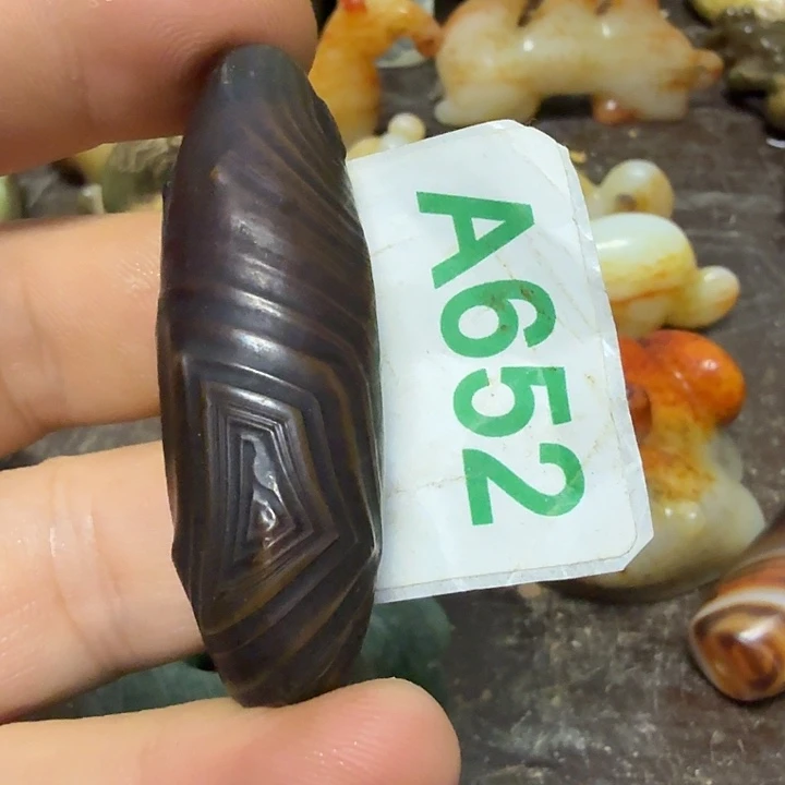 未镶嵌颈饰玛瑙/玉髓