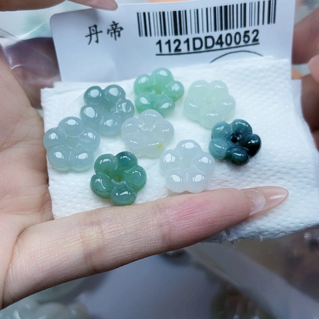 吊坠(不含链)未镶嵌翡翠雅*?