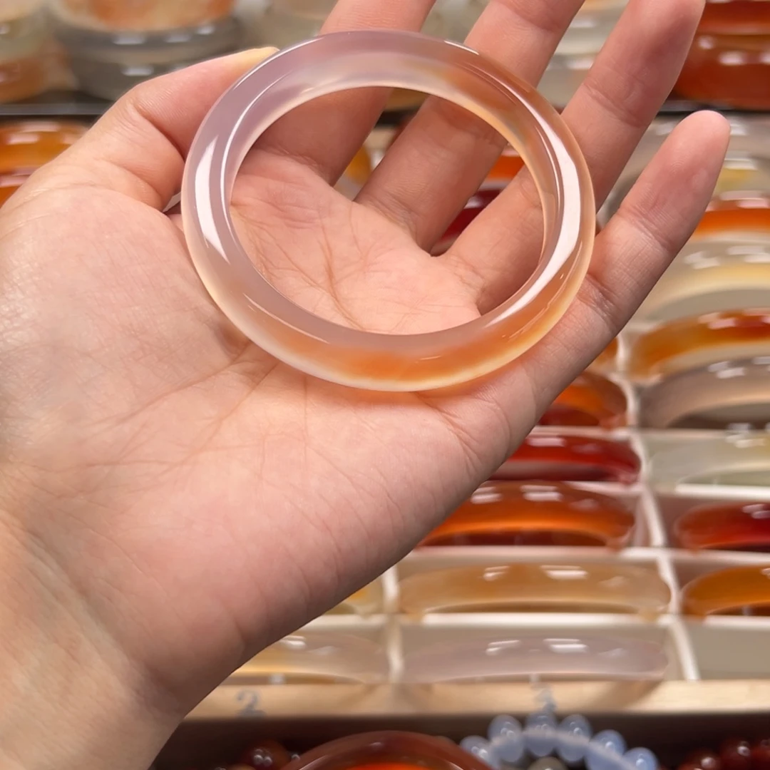 玛瑙/玉髓手镯未镶嵌用****9