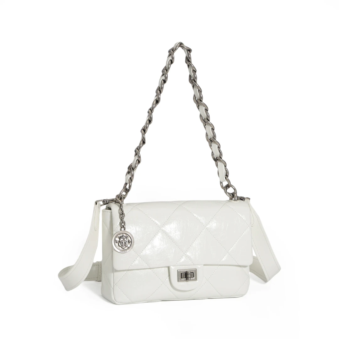 菱格粗链条小方包锁扣女春季新款斜挎包M-7193瓷白