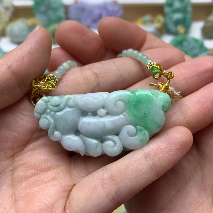 颈饰未镶嵌翡翠翡翠