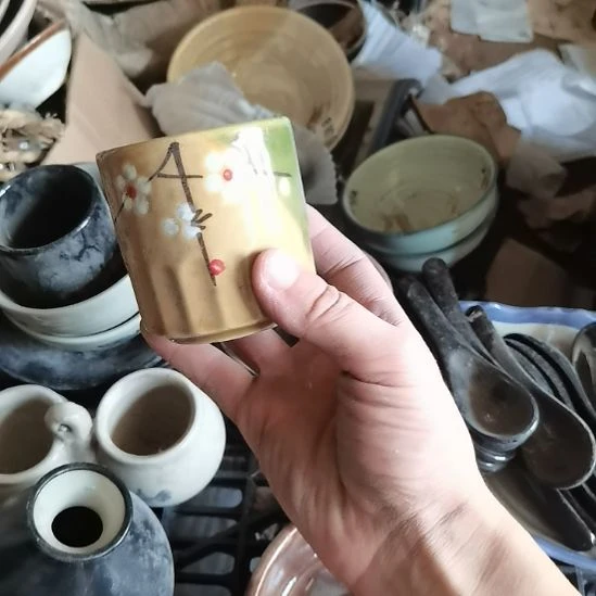 瓷器微瑕不退不换