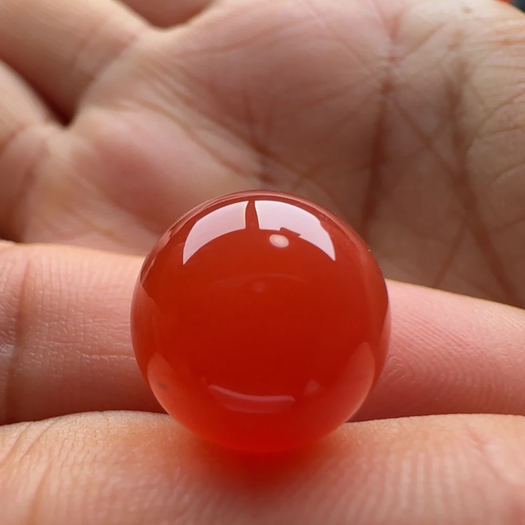南红玛瑙未镶嵌圆珠13.4白纹、水线