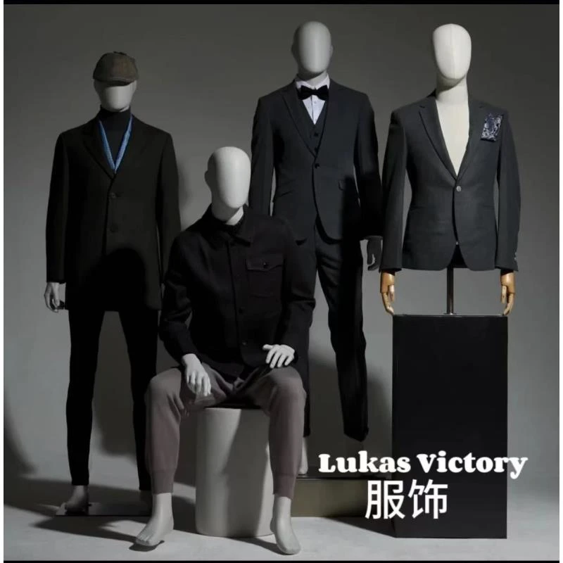 腿姐-2502春秋新款字母百搭外套