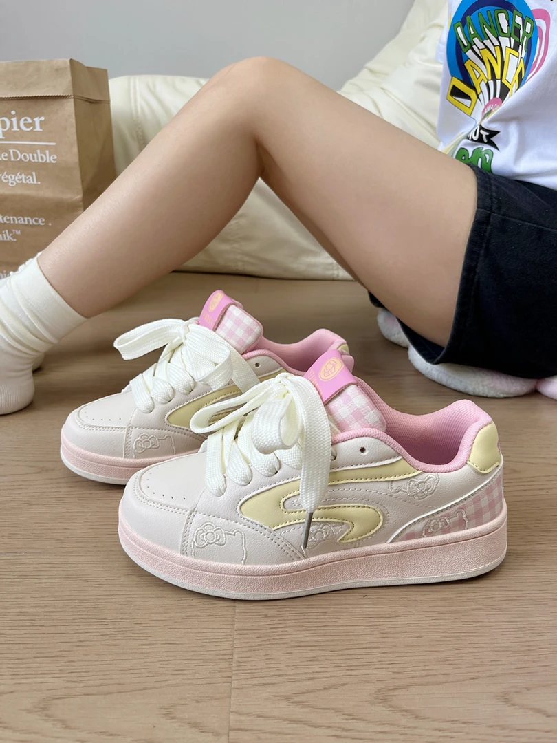 原创欧若风粉色厚底小白鞋女ins2025夏季新款板鞋百搭休闲面包鞋