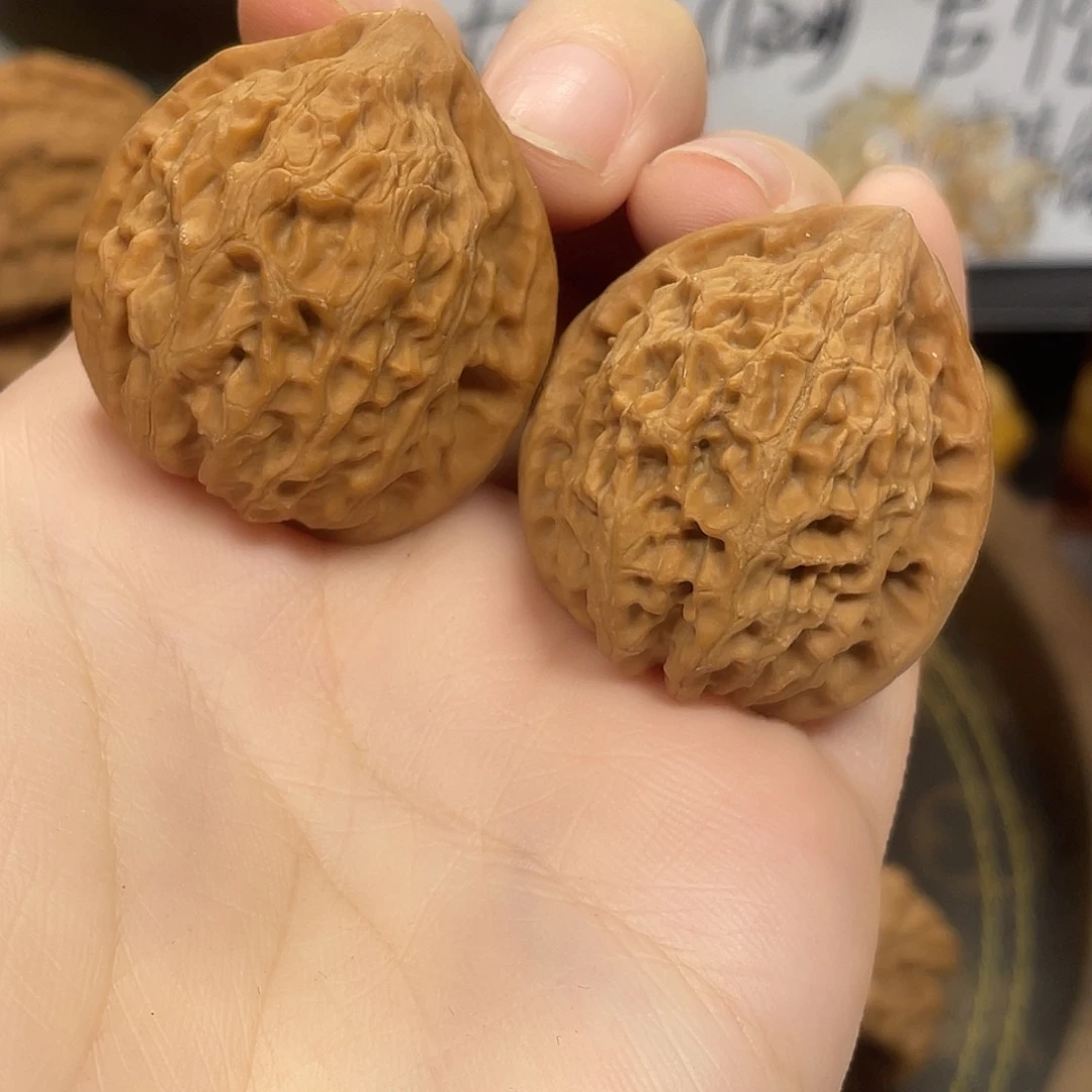 吊坠桃核全品无黄金牛