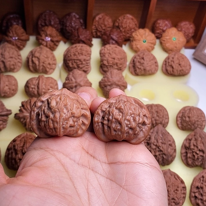 【闪购商品】文玩核桃把件逗****粮37图图