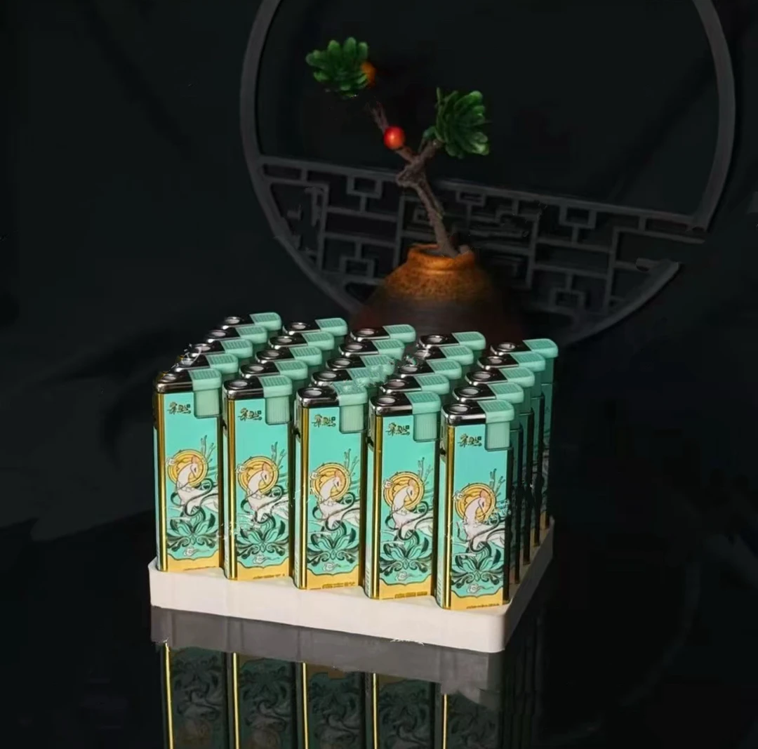 【2025新款】夜光香味蓝焰直冲防风耐用金属创意打火机可充气带香味