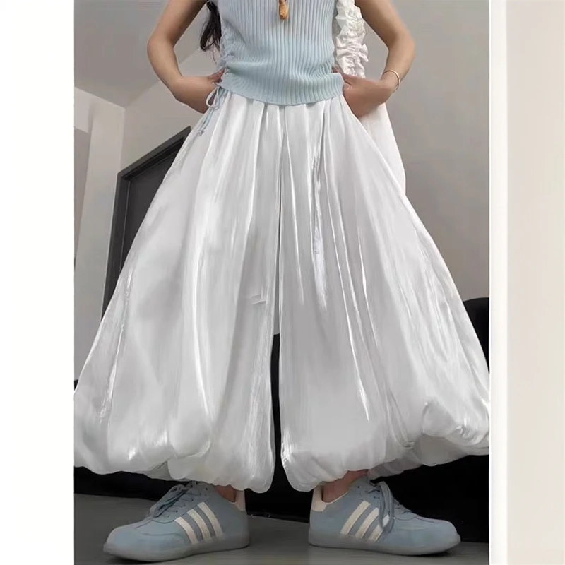 流光沙缎面白色花苞裙裤女夏季新款松紧腰宽松慵懒风阔腿灯笼裤子