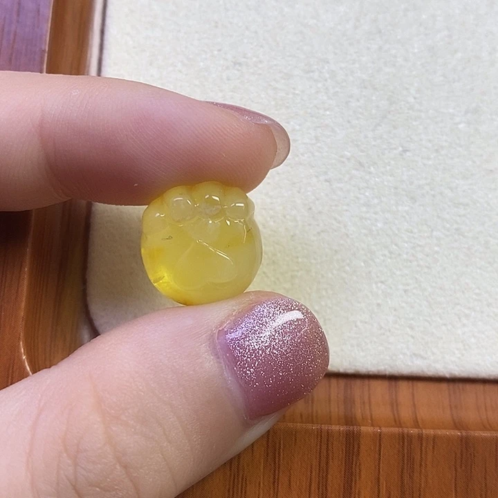 吊坠橄榄核小猫抓