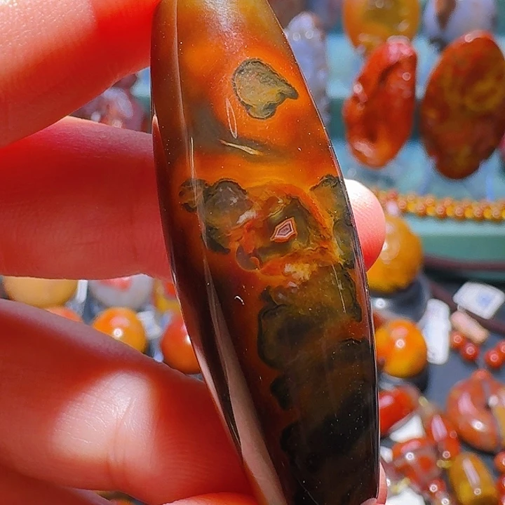 玛瑙/玉髓未镶嵌珠宝半成品