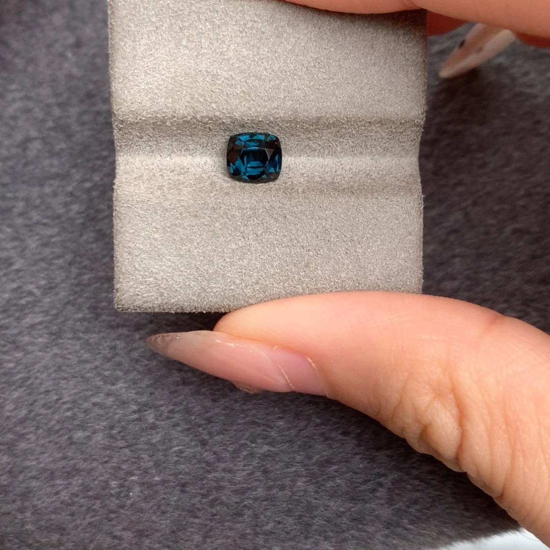 裸石尖晶石0.88ct