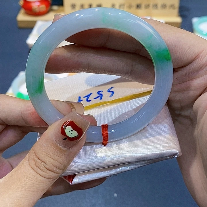 翡翠手镯未镶嵌4号