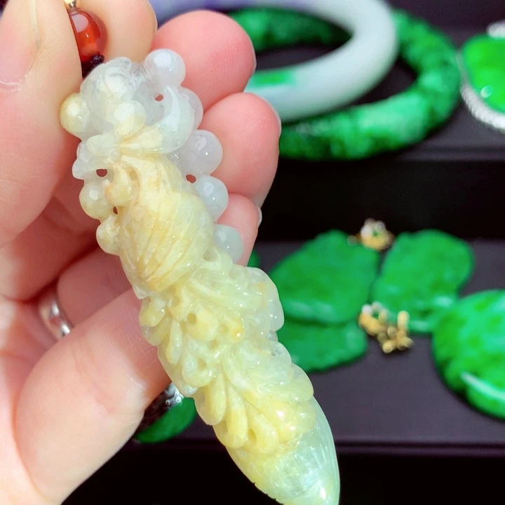 翡翠未镶嵌吊坠(不含链)