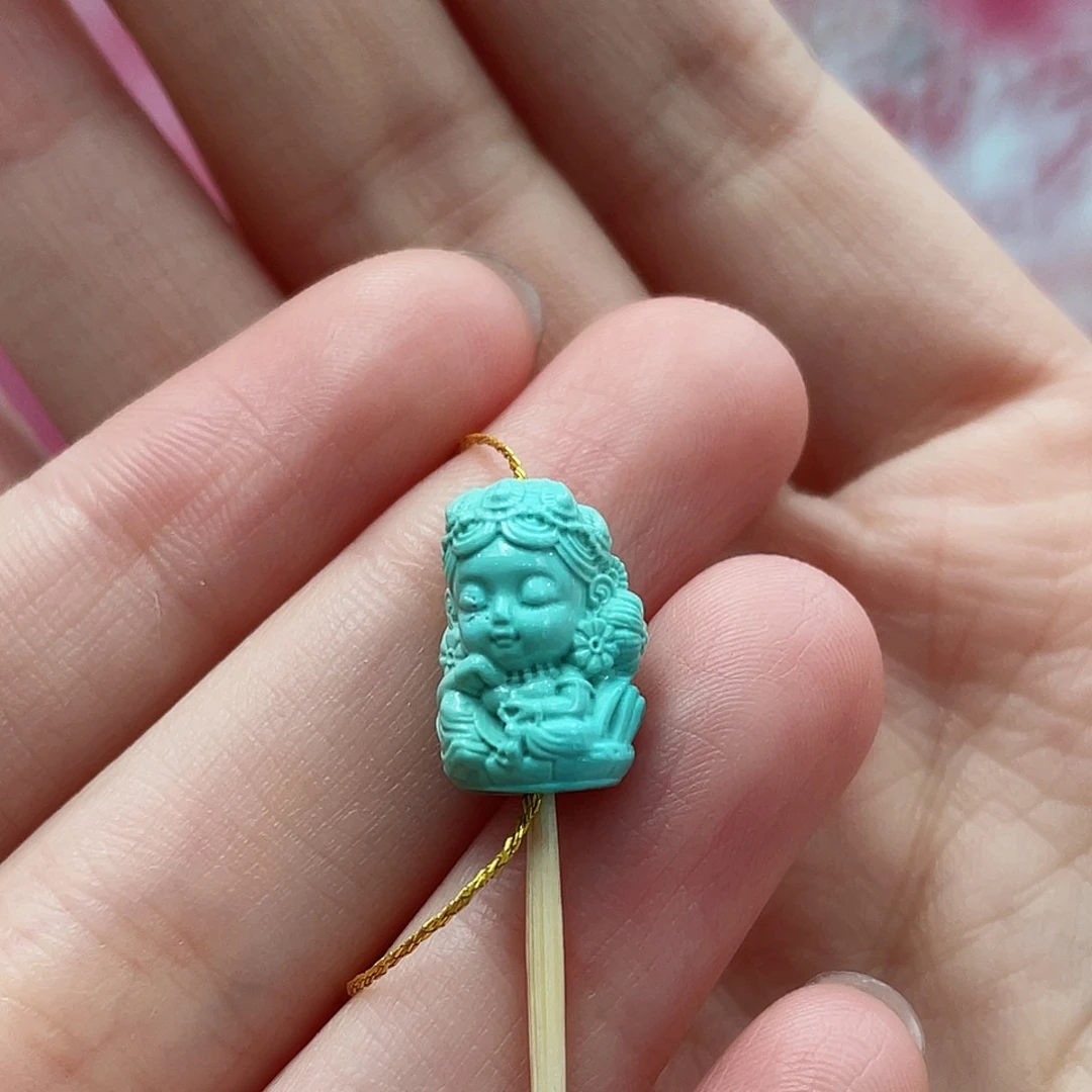 绿松石颈饰未镶嵌