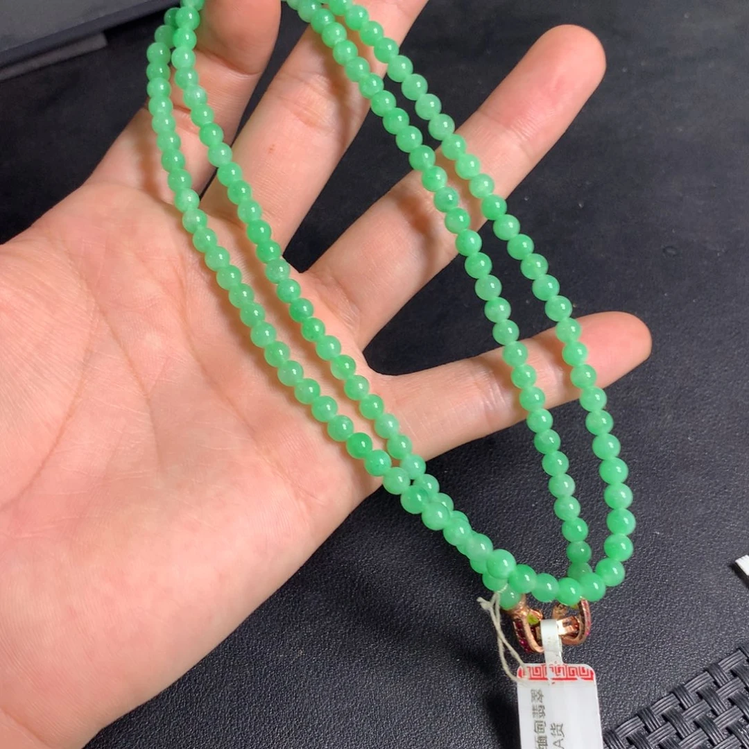 翡翠未镶嵌颈饰项链