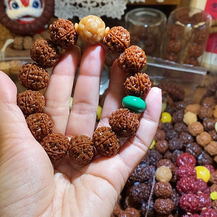 吊坠金刚菩提196玉华貔貅➕绿平安扣