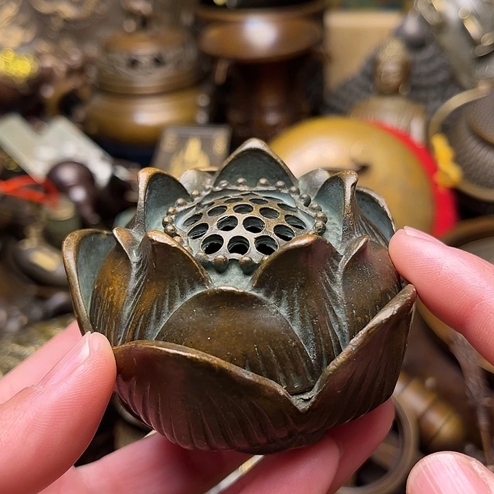 精美铜器批发档口
