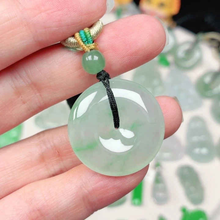 颈饰未镶嵌翡翠缅甸天然A货翡翠