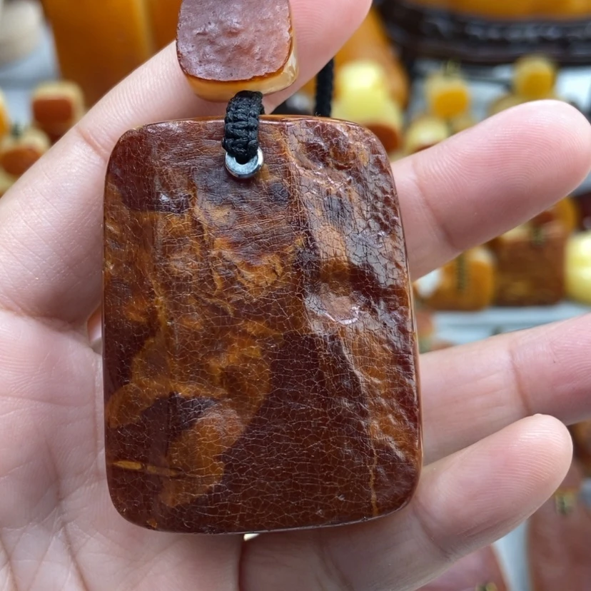 【闪购商品】琥珀颈饰未镶嵌