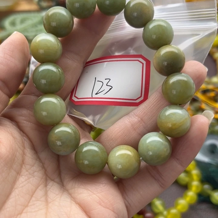蛇纹石玉未镶嵌手链