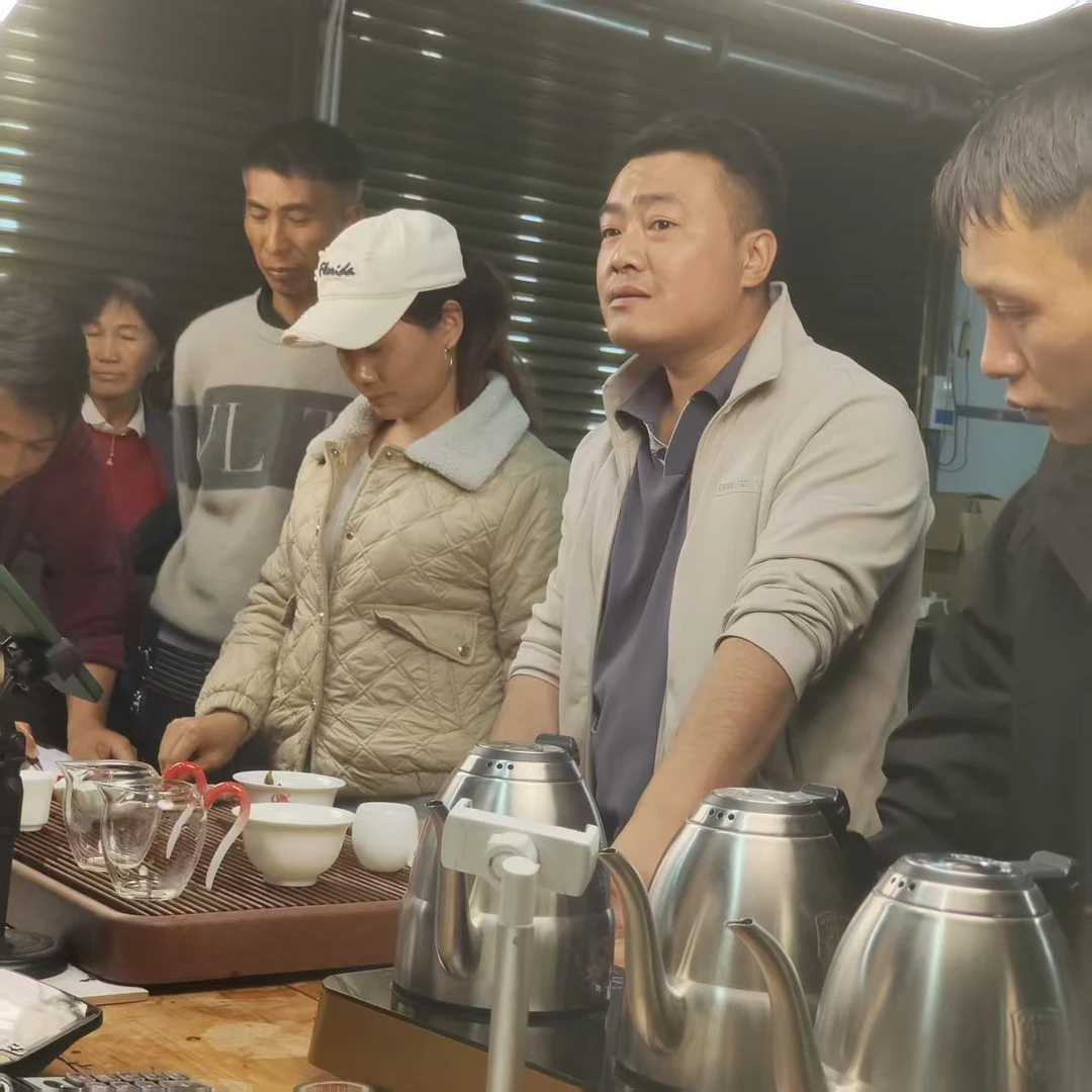 （2.13）2019年  头春   包麦地古树  100克/包  配茶样  161号