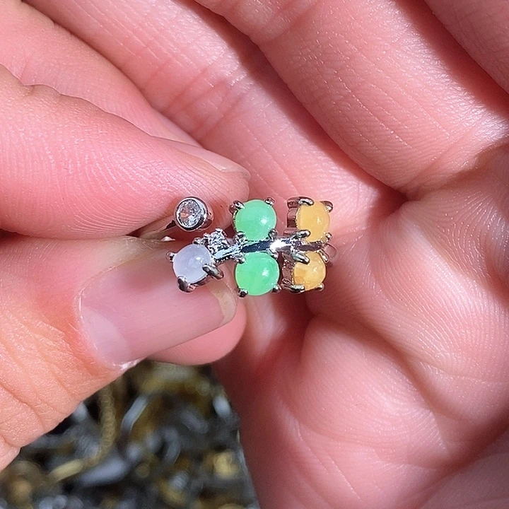 翡翠未镶嵌戒指64