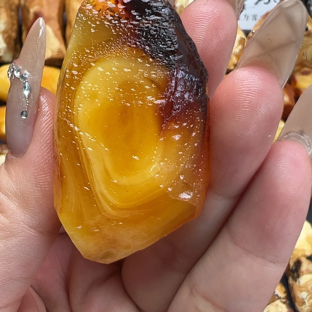 南***游定制琥珀未镶嵌蜜蜡