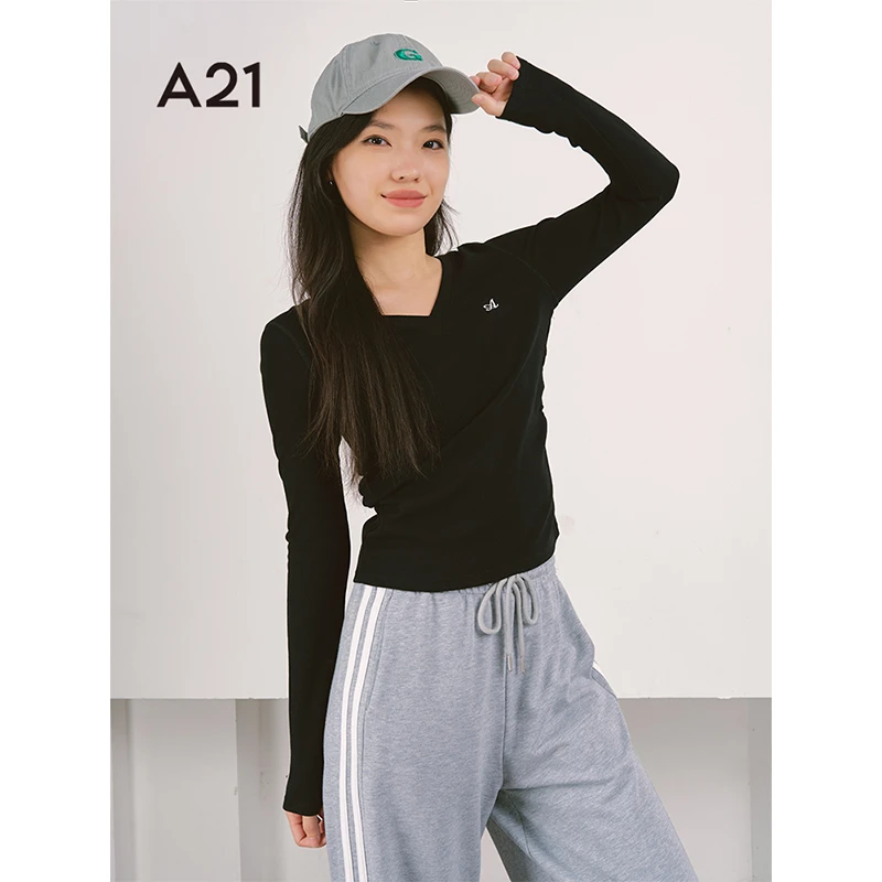 A21女装针织修身显瘦V领套头长袖T恤F451231002