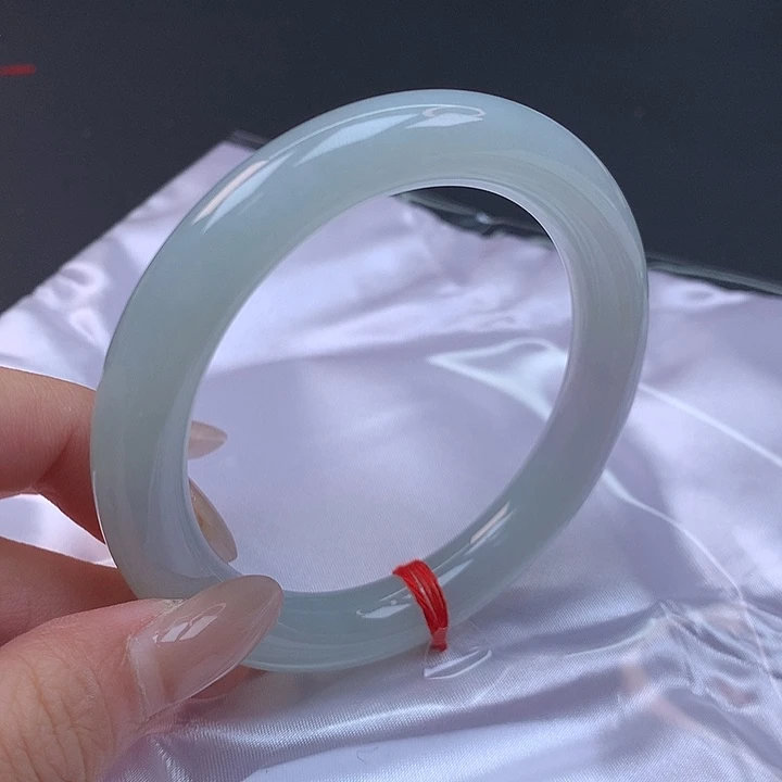 翡翠未镶嵌手镯59