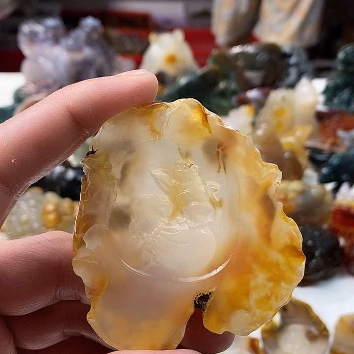 未镶嵌颈饰玛瑙/玉髓
