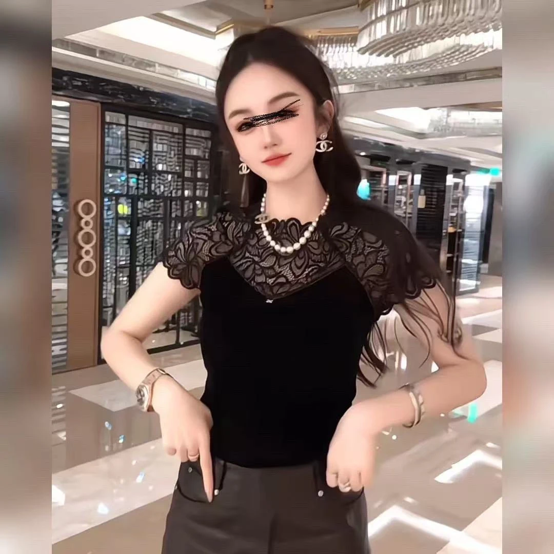秋季新款时尚气质休闲修身显瘦圆领短袖蕾丝拼接蕾丝上衣