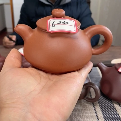 红泥茶壶那*谁红泥的福冠