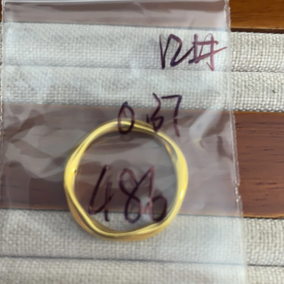 A2克重0.37 12号 莫比乌斯戒指 足金999