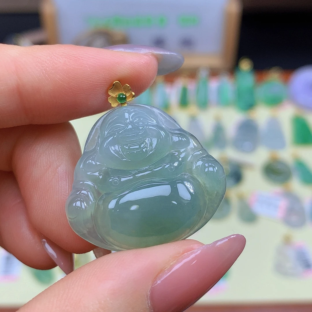 颈饰18K金镶嵌翡翠翡翠