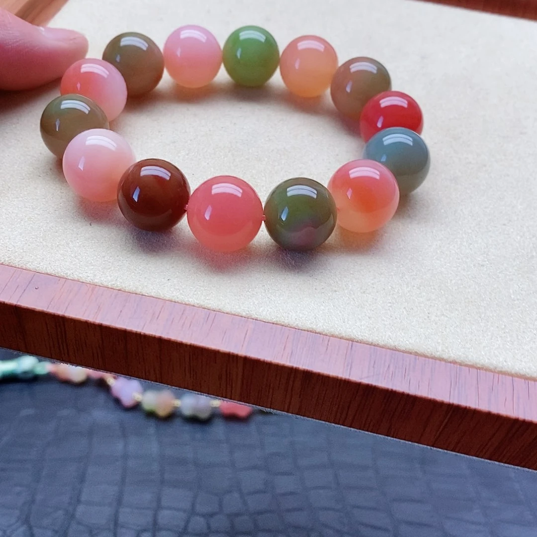 玛瑙手饰未镶嵌盐源029