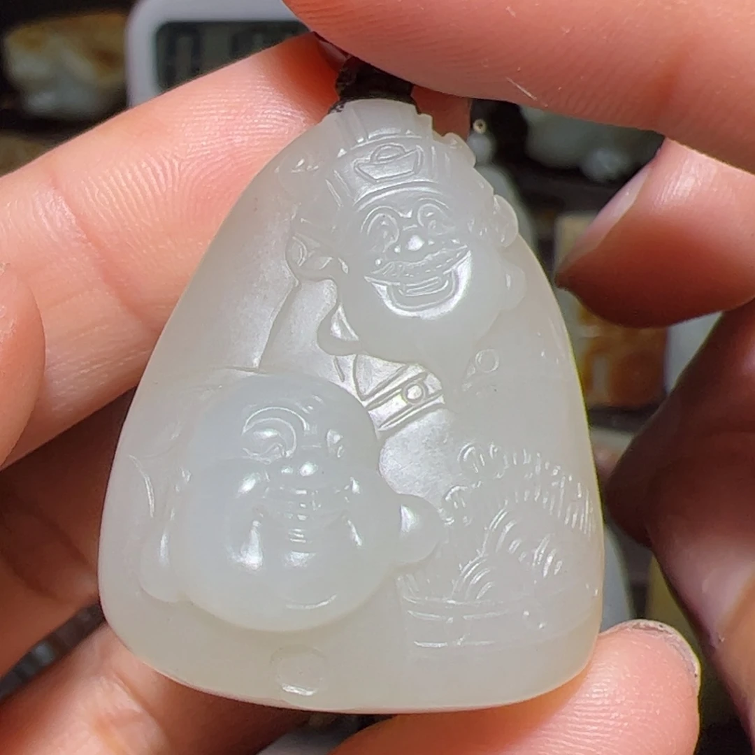 颈饰未镶嵌和田玉