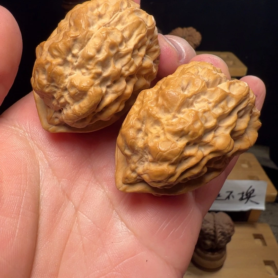 文玩核桃吊坠上古蛤蟆头44mm