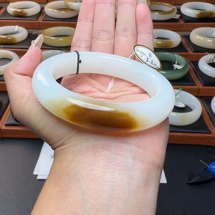 未镶嵌手镯和田玉老红糖羊脂白59.8